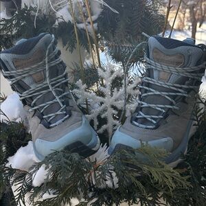 Hoka Kaha 2 Gore Tex hiking shoes